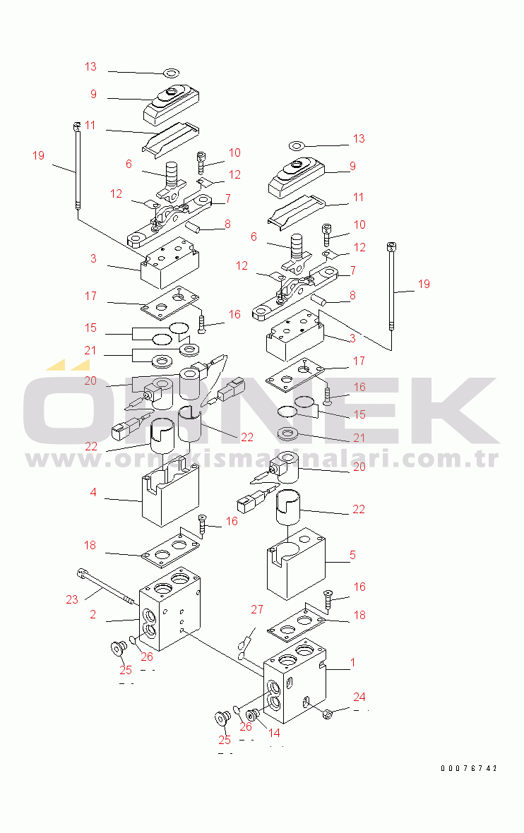 Komatsu WA450-5L S/N A36001-UP P.P.C VALVE (1/2)